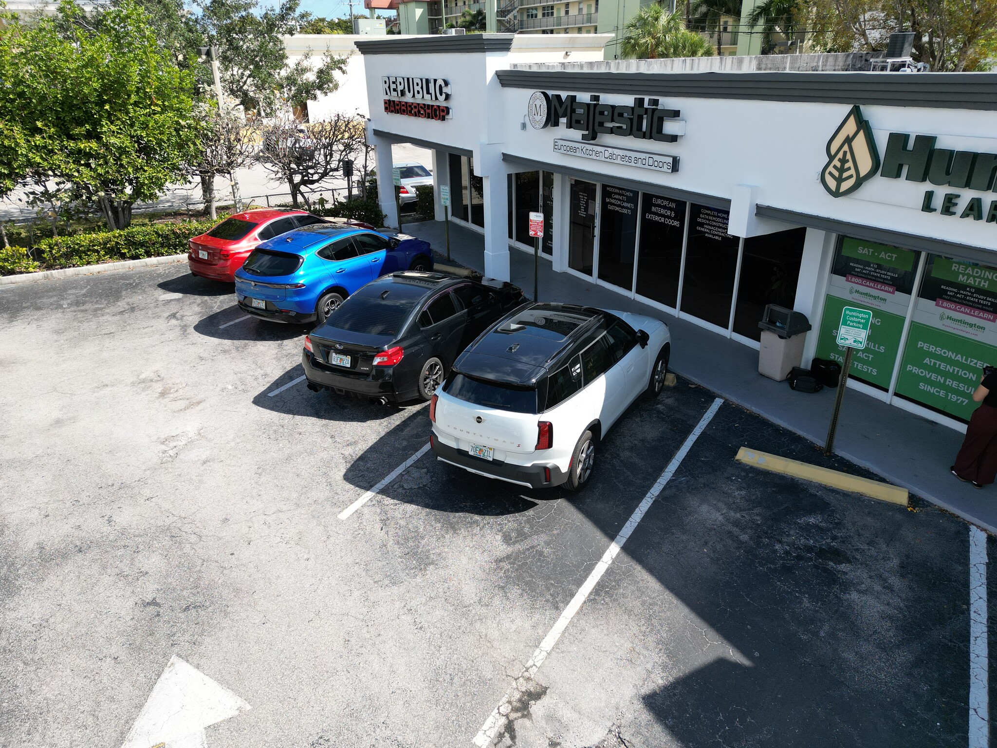 5200 N Federal Hwy, Fort Lauderdale, FL for lease Interior Photo- Image 1 of 1