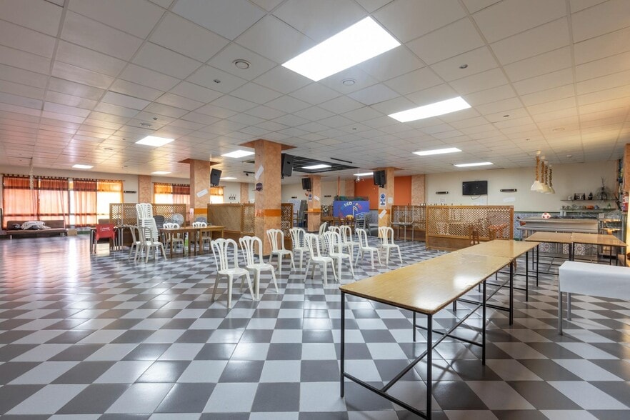 de Almería, 17, Motril, Granada for sale - Building Photo - Image 3 of 50