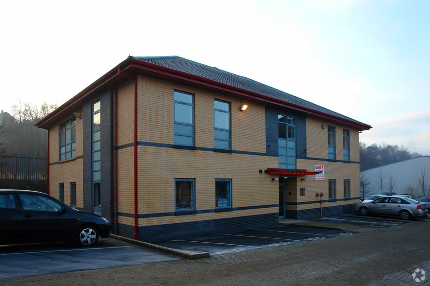 Landmark Ct, Leeds for lease - Building Photo - Image 2 of 2