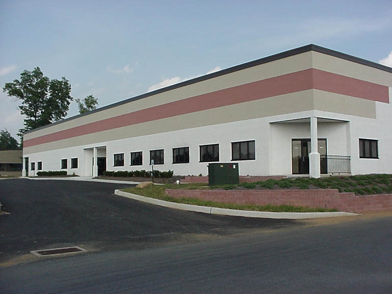 51 Thousand Oaks Blvd, Morgantown, PA for lease - Primary Photo - Image 1 of 4