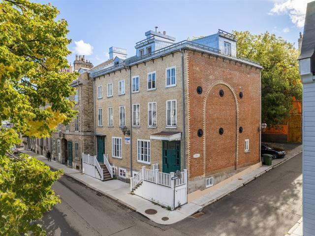 33 Av Sainte-Geneviève, Québec, QC à vendre - Photo principale - Image 1 de 1