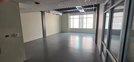 406 9th Ave, San Diego, CA for lease Interior Photo- Image 2 of 5