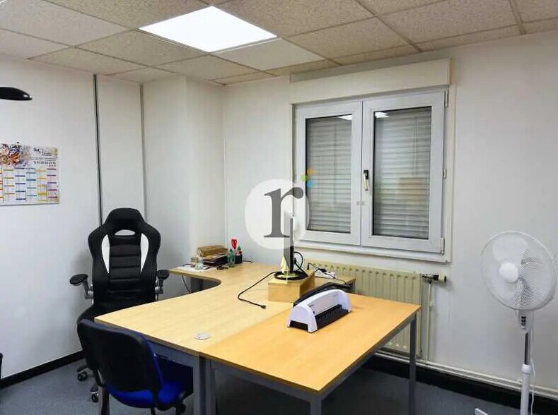 Flex dans Templemars à louer - Photo du bâtiment - Image 3 de 7