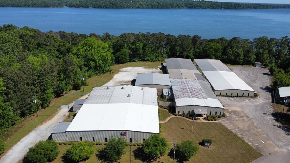2 Hummingbird ln, Eufaula, AL à louer - Photo du bâtiment - Image 2 de 21