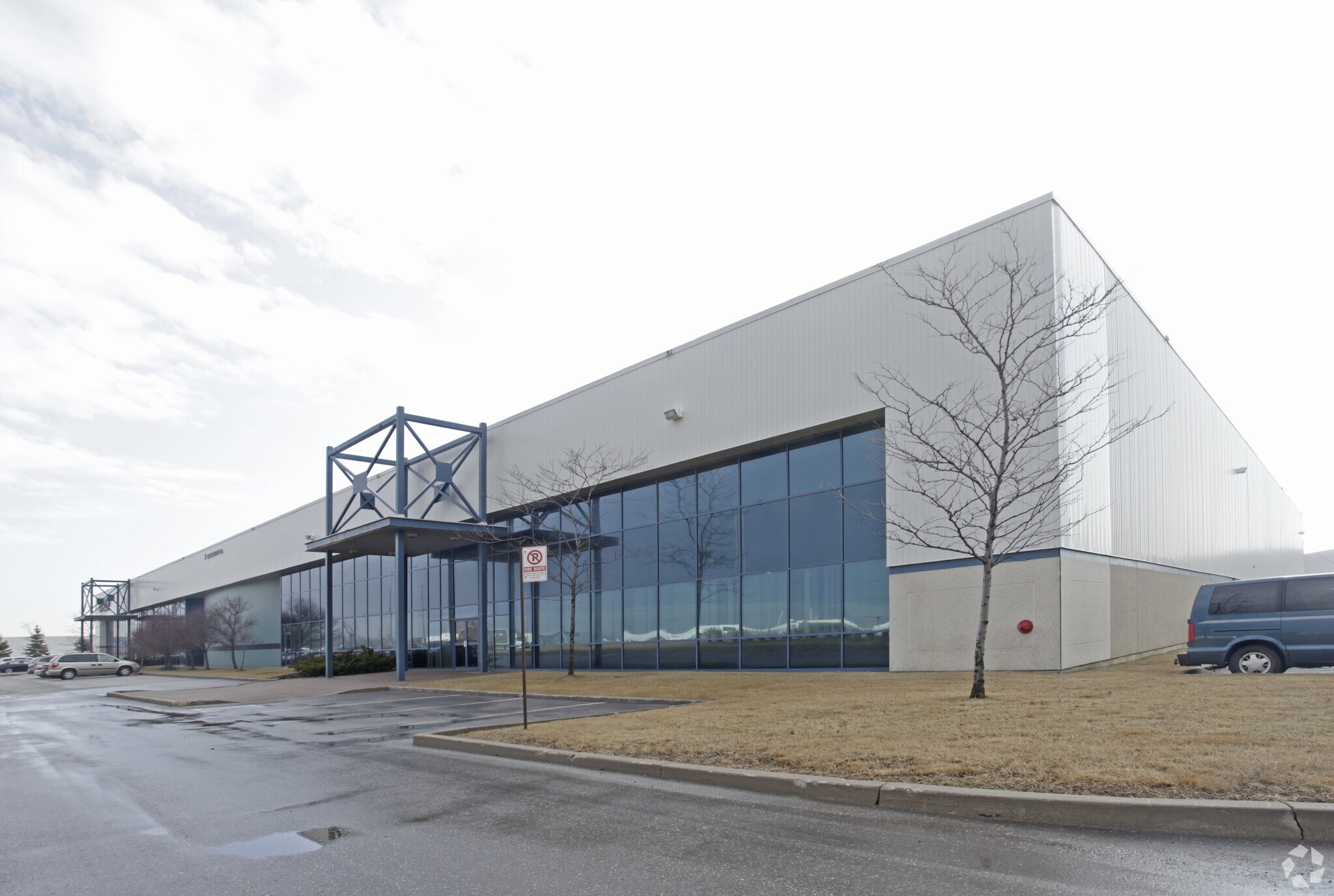 2 Castleview Dr, Brampton, ON à vendre Photo principale- Image 1 de 1