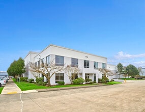 2306 B St NW, Auburn, WA for lease Building Photo- Image 2 of 2