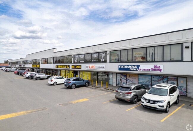 Plus de détails pour 1830 52nd St SE, Calgary, AB - Commerce de détail à louer