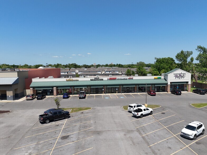 2740-2750 Country Club Rd, Lake Charles, LA à louer - Photo du bâtiment - Image 2 de 5