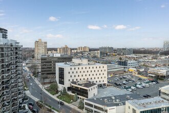 2050 Center Ave, Fort Lee, NJ - Aérien  Vue de la carte