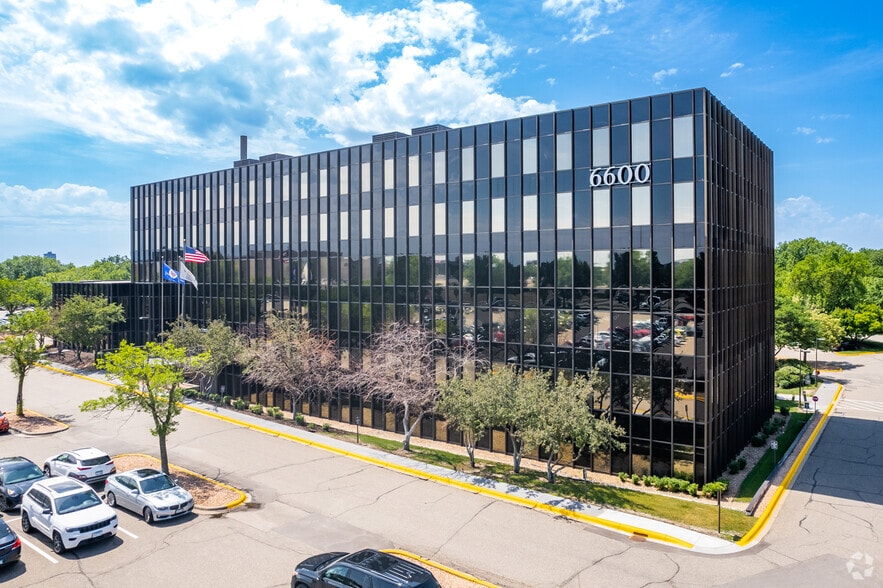 6600 France Ave S, Edina, MN for lease - Building Photo - Image 1 of 18