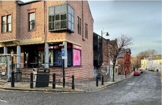 Plus de détails pour 23 Bank St, Airdrie - Commerce de détail à louer