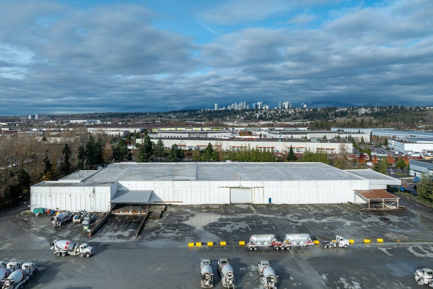5324 Riverbend Dr, Burnaby, BC for lease - Building Photo - Image 3 of 3
