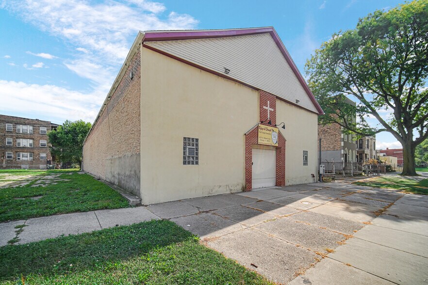 4727 S Wabash Ave, Chicago, IL à vendre - Photo du bâtiment - Image 3 de 23