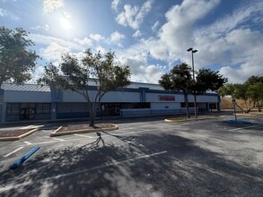 1861 N Highland Ave, Clearwater, FL à louer Photo intérieure- Image 1 de 5