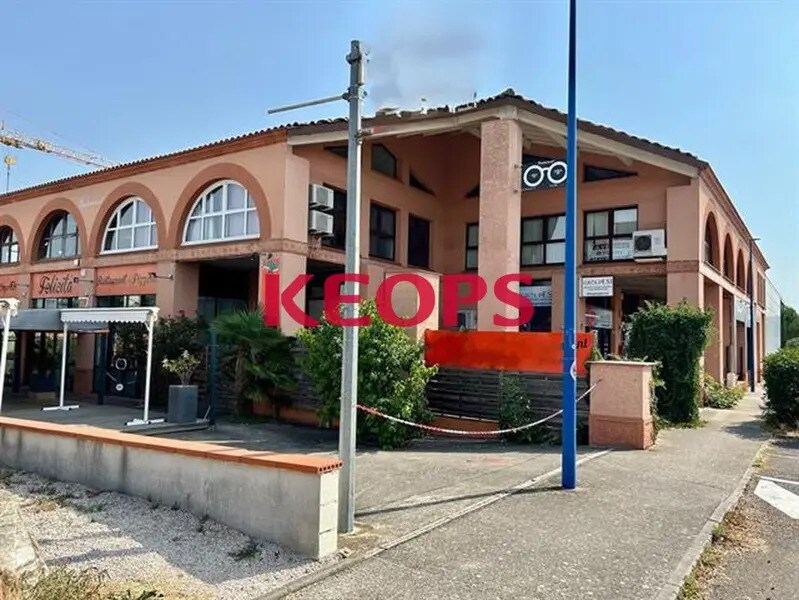 Retail in Launaguet for lease Building Photo- Image 1 of 25