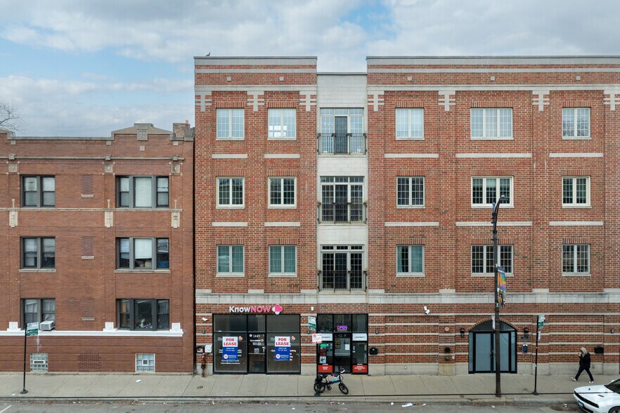 1447-1455 W Irving Park Rd, Chicago, IL à louer - Photo du bâtiment - Image 3 de 19