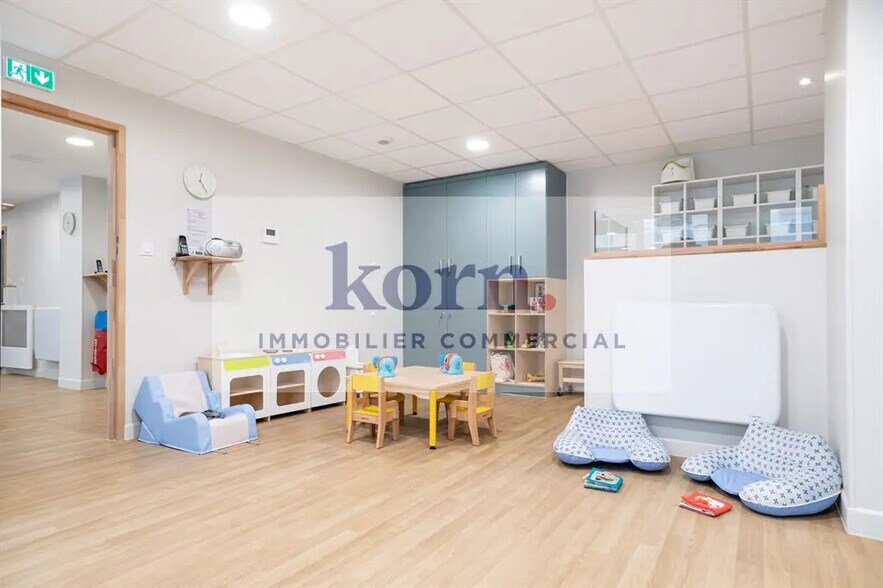 Office in Levallois-Perret for lease - Interior Photo - Image 3 of 10