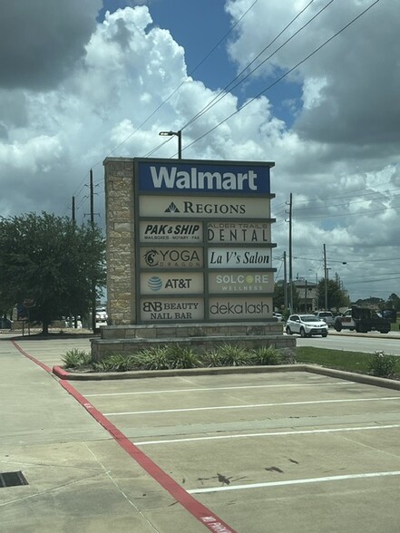 11403 Barker Cypress Rd, Cypress, TX for lease - Building Photo - Image 3 of 3