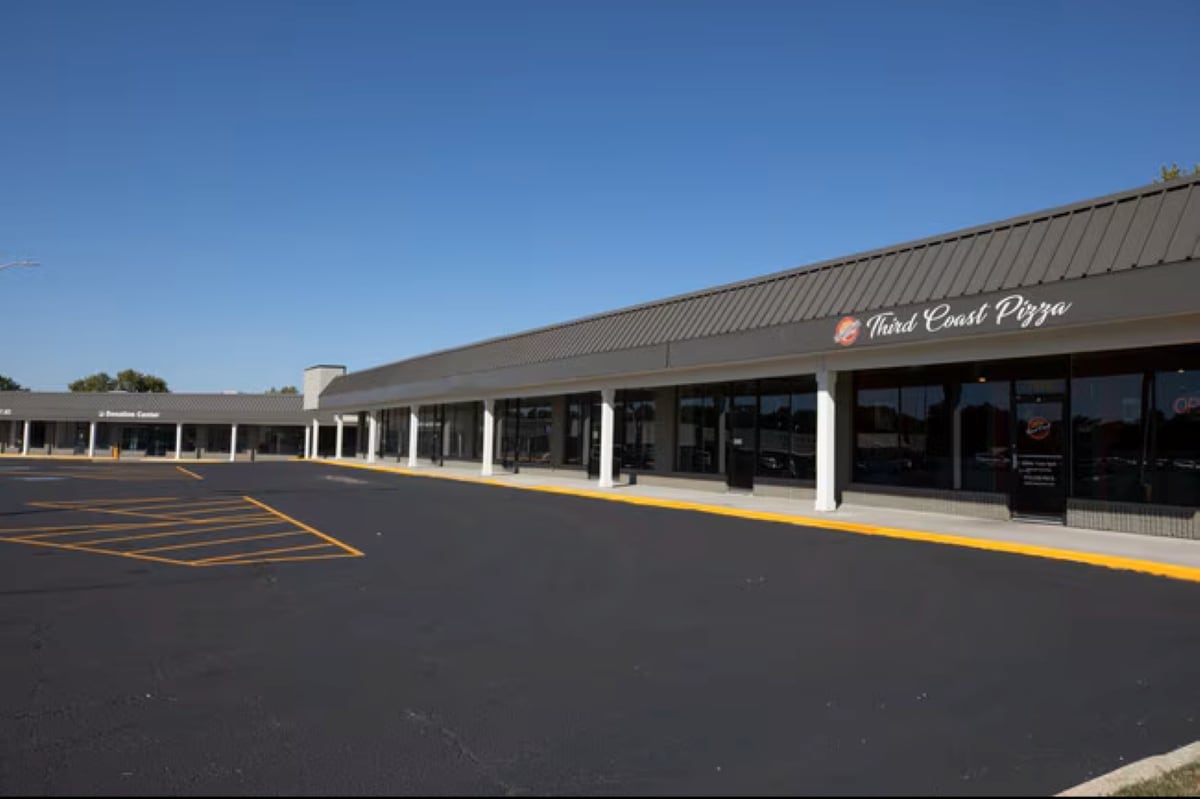 7820-7880 Quivira Rd, Lenexa, KS for lease Primary Photo- Image 1 of 5