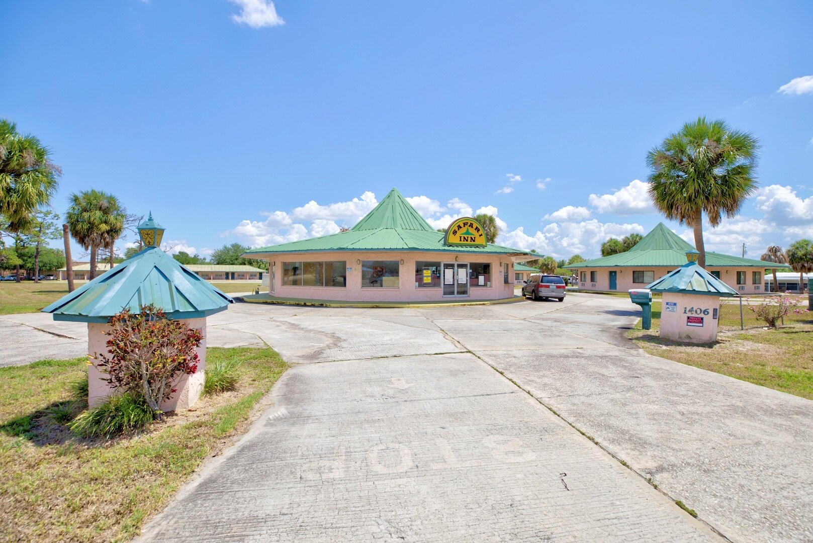 1406 Us-27 Hwy, Sebring, FL à vendre Photo du bâtiment- Image 1 de 16