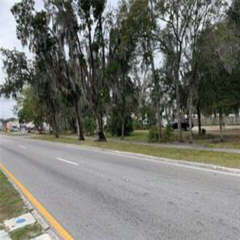 808 E Baker St, Plant City, FL à vendre - Photo du bâtiment - Image 2 de 2