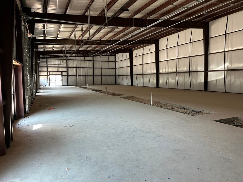 397 Northridge Rd, Marble Falls, TX for lease - Building Photo - Image 2 of 9