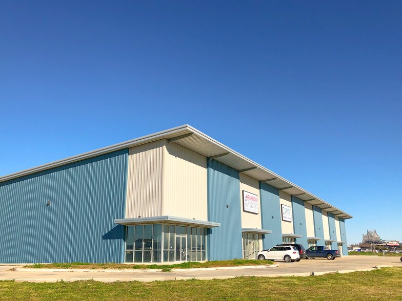 1402 Bridgeview Dr, Port Allen, LA à vendre - Photo du bâtiment - Image 2 de 13