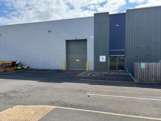 Plus de détails pour Charles Babbage Av, Rochdale - Industriel à louer