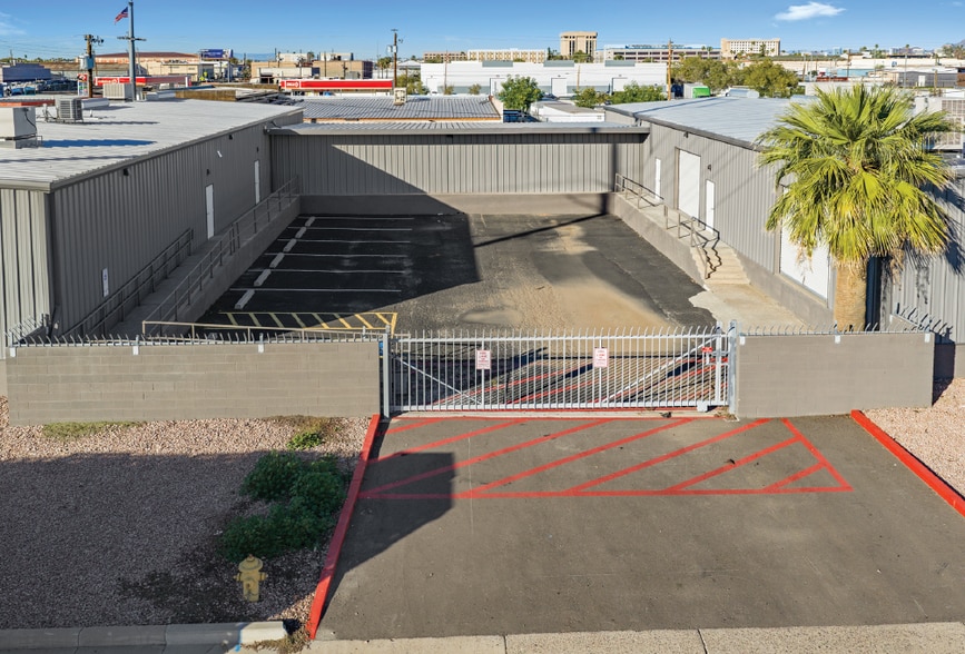 1840-1860 W Sherman St, Phoenix, AZ for sale - Building Photo - Image 3 of 11