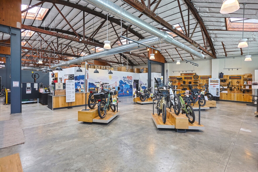 2734 San Pablo Ave, Berkeley, CA for lease - Interior Photo - Image 3 of 12
