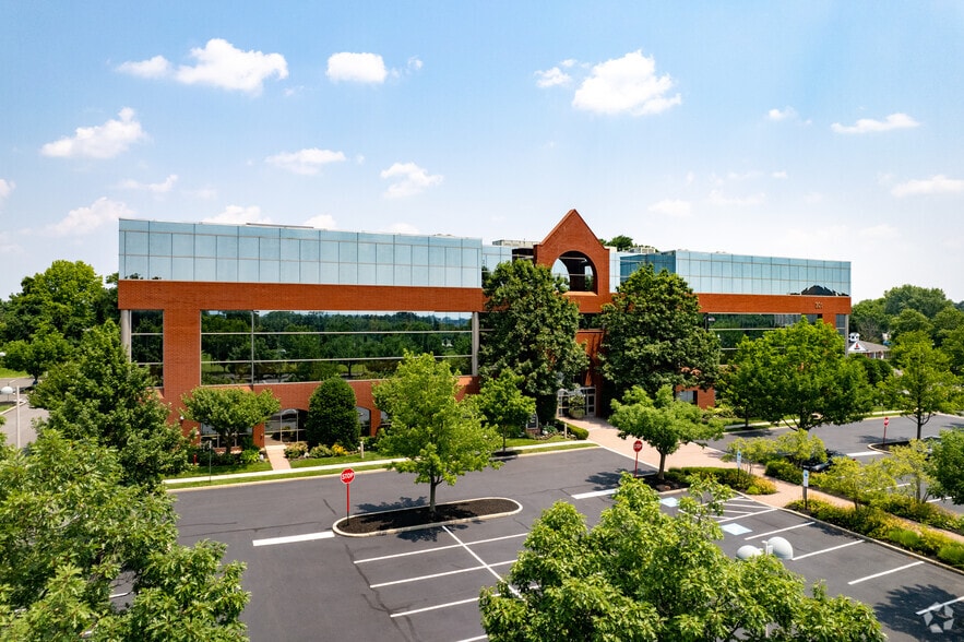 301 E Germantown Pike, East Norriton Township, PA for lease - Building Photo - Image 2 of 29