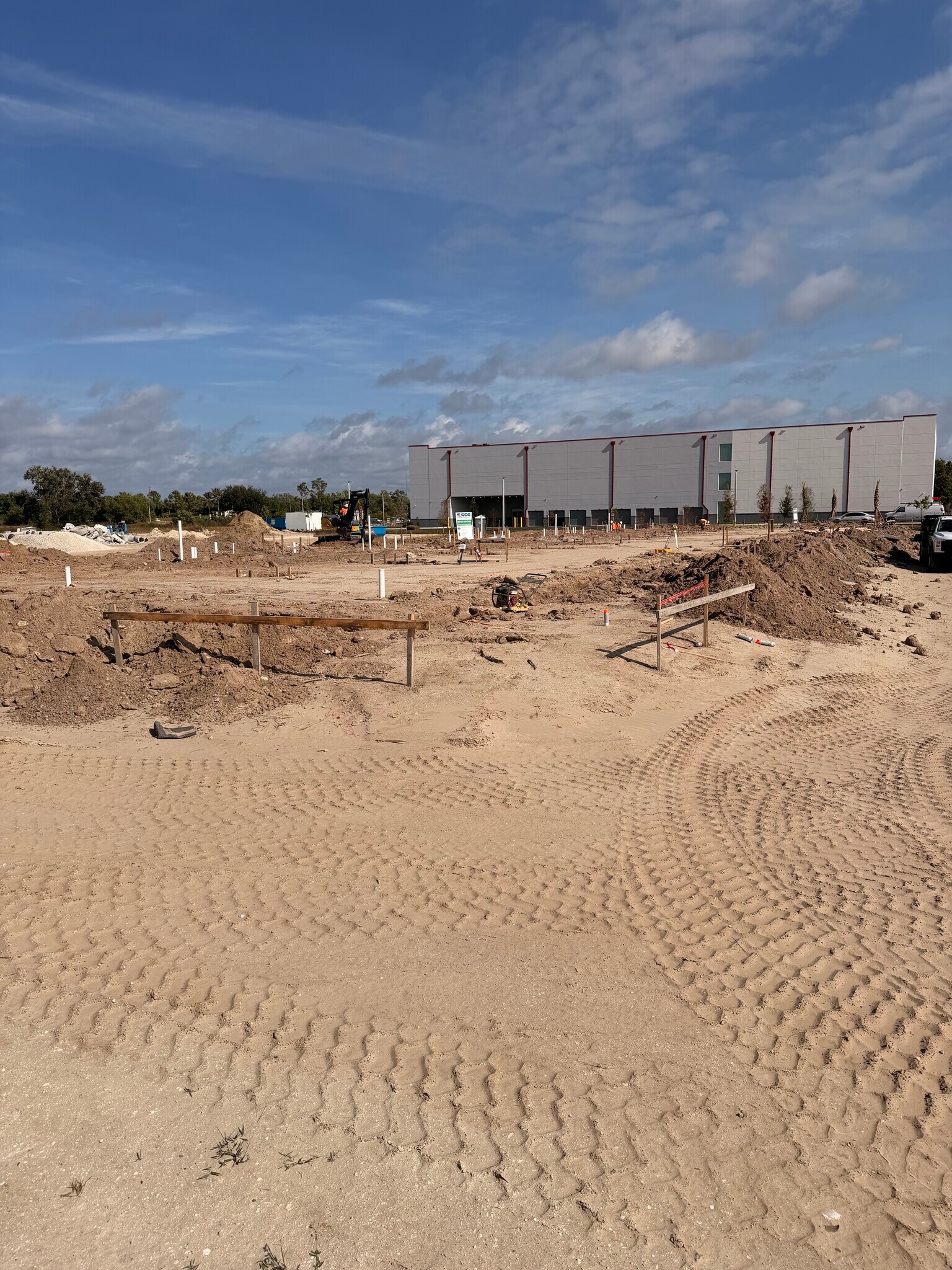 13630 Goldenwood Dr, Fort Myers, FL à louer Photo du bâtiment- Image 1 de 6