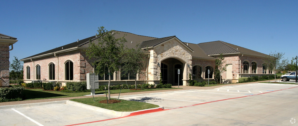 3550 Parkwood Blvd, Frisco, TX à vendre - Photo du bâtiment - Image 1 de 2