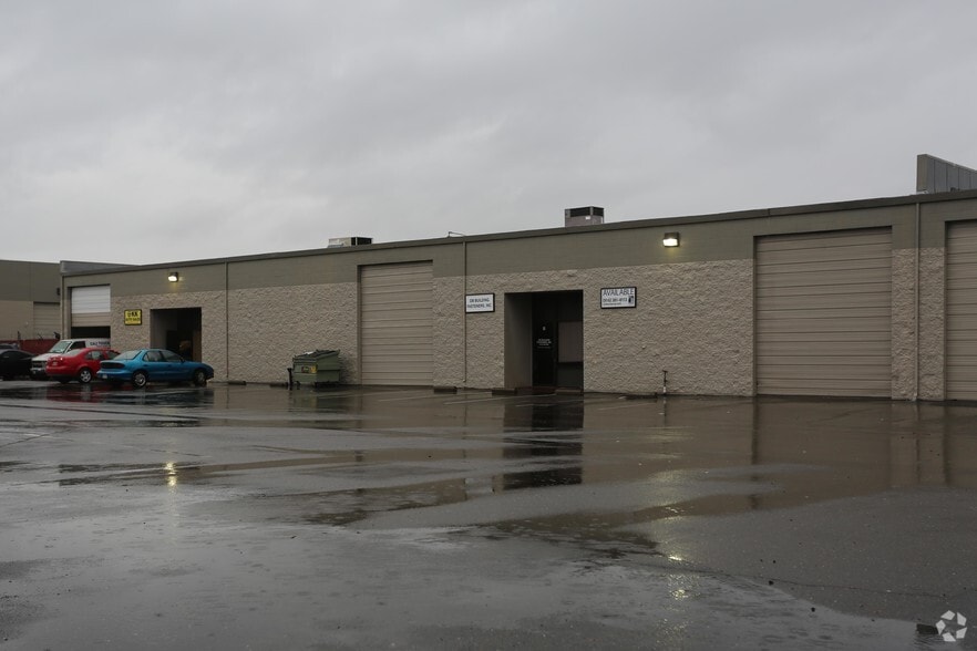 8160 14th Ave, Sacramento, CA à louer - Photo du bâtiment - Image 2 de 2