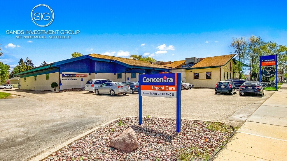 1617 N Stoughton Rd, Madison, WI à vendre - Photo du bâtiment - Image 2 de 8