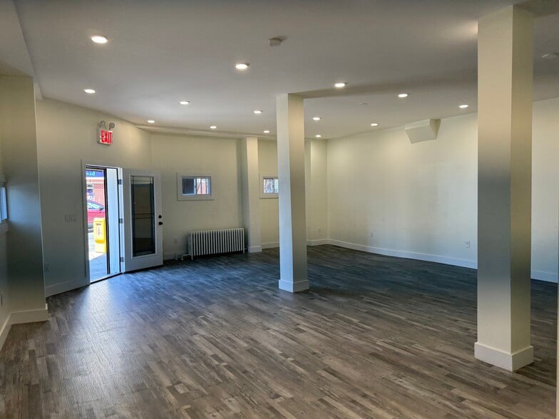 530 West Side Ave, Jersey City, NJ for lease - Building Photo - Image 1 of 24