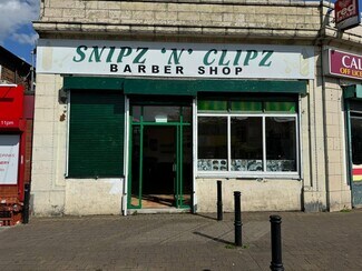 Plus de détails pour 335 Adswood Rd, Stockport - Commerce de détail à louer