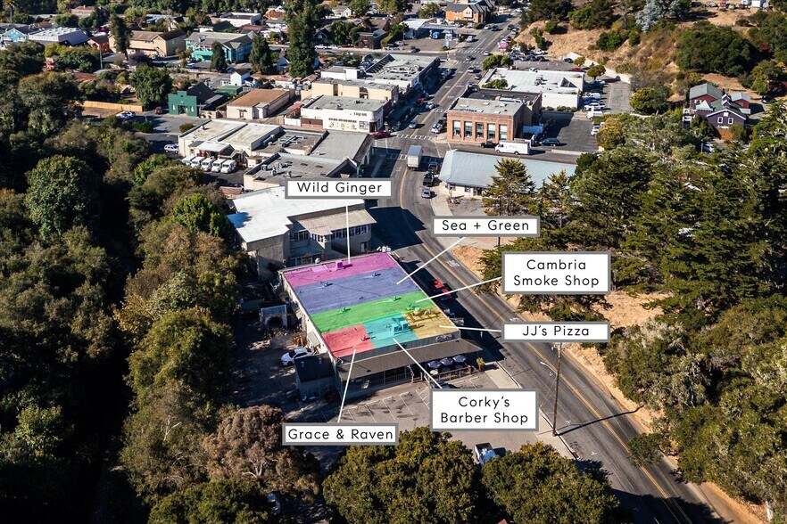 2380 Main St, Cambria, CA à vendre - Photo du bâtiment - Image 2 de 70