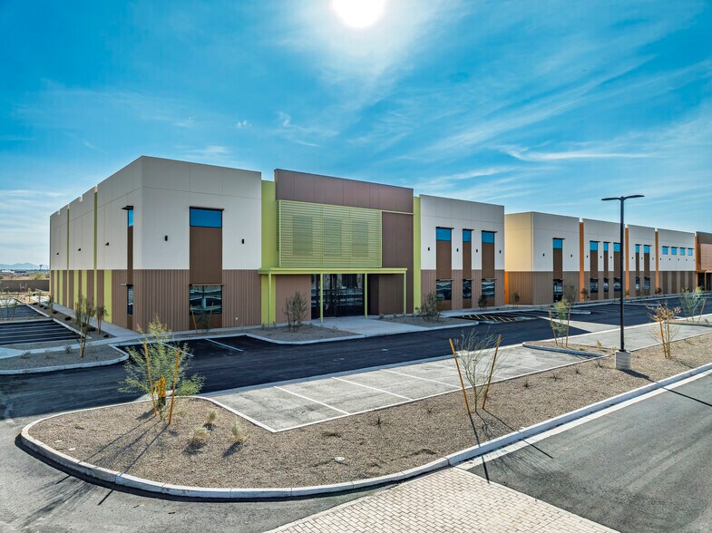 3305 S Sossaman Rd, Mesa, AZ à vendre - Photo du bâtiment - Image 2 de 8