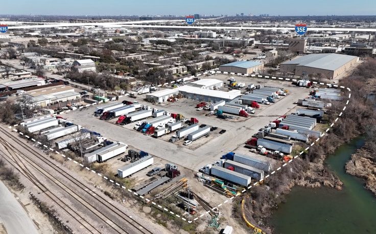 11300 Kline Dr, Dallas, TX for lease - Building Photo - Image 2 of 2