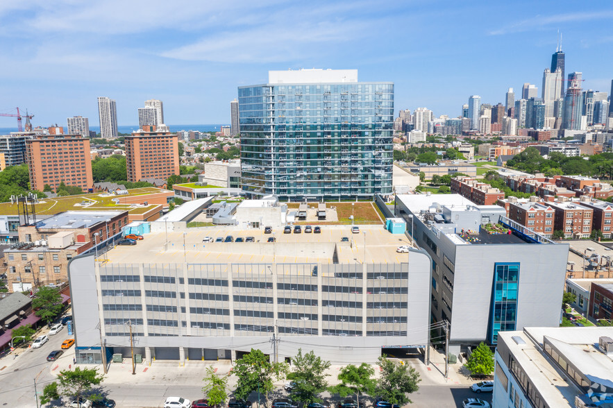 Halsted & Blackhawk St, Chicago, IL for lease - Building Photo - Image 3 of 5