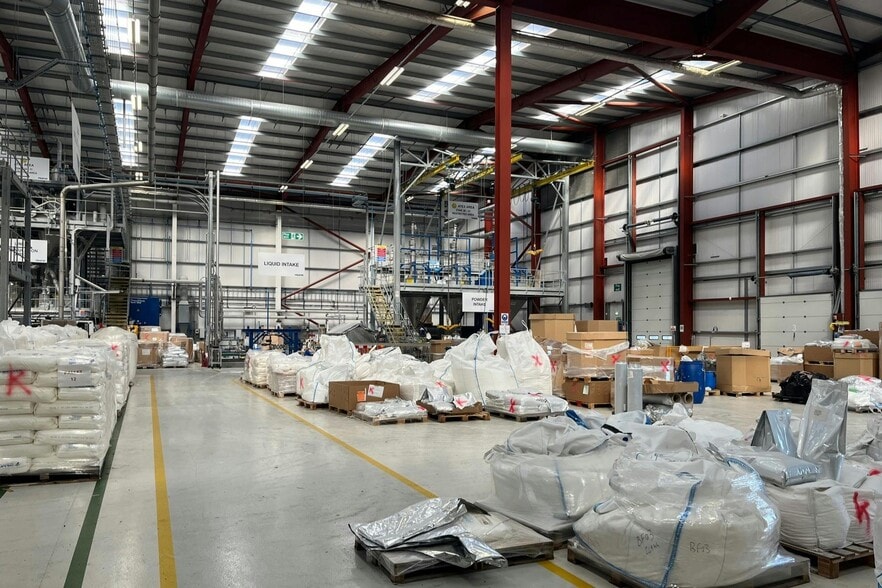 Hollymoor Way, Birmingham for lease - Building Photo - Image 3 of 6
