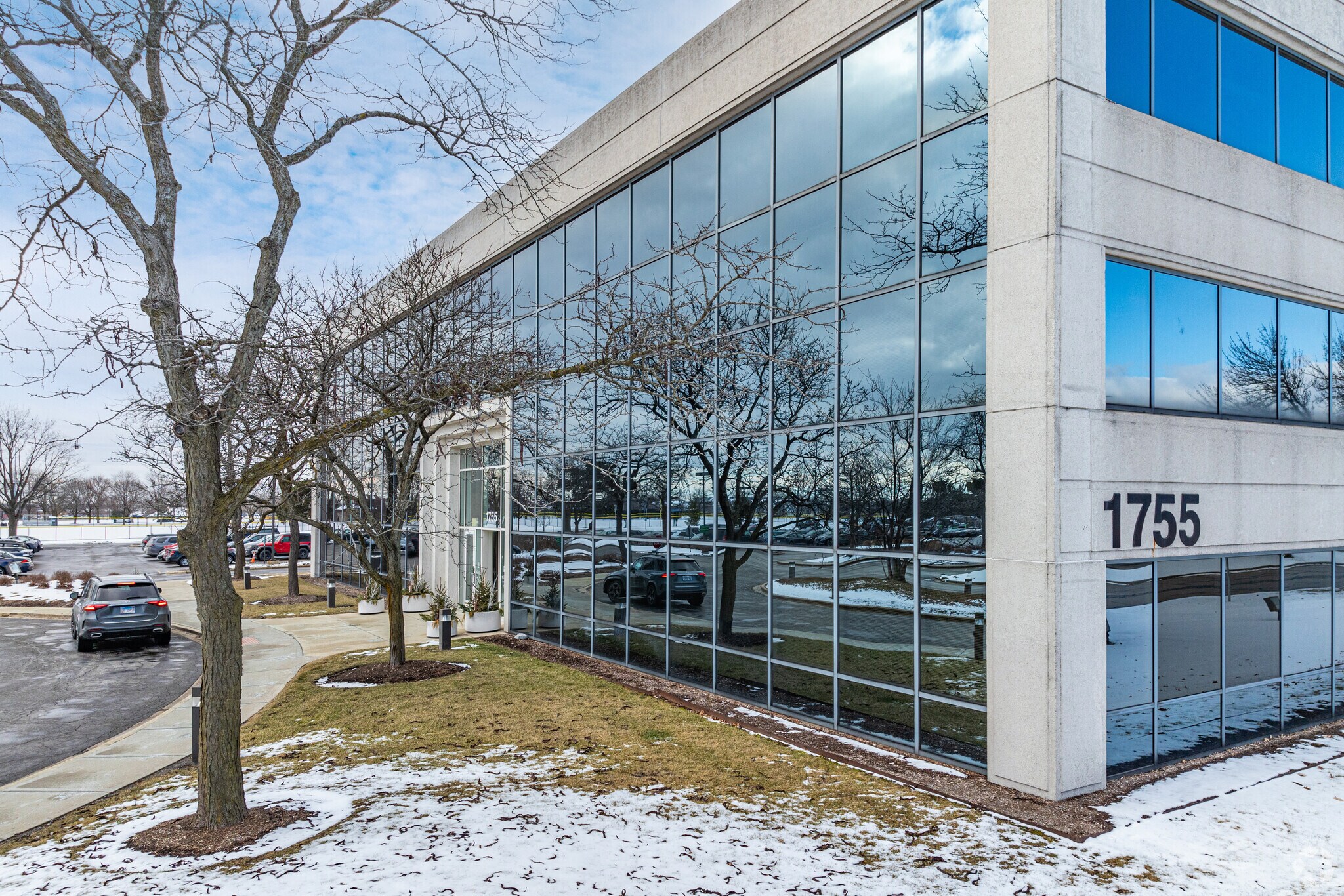 1755 Park St, Naperville, IL for lease Primary Photo- Image 1 of 17