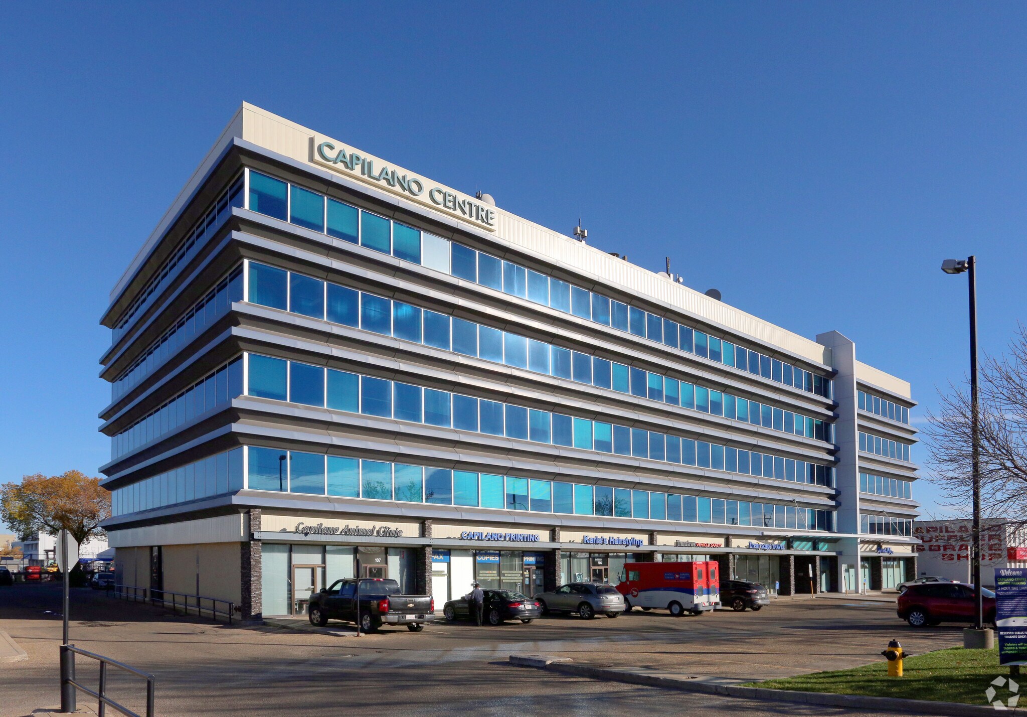 9945 50 St NW, Edmonton, AB à louer Photo du bâtiment- Image 1 de 4