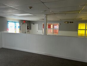 204 Georges Aly, Smyrna, DE for lease Interior Photo- Image 2 of 3