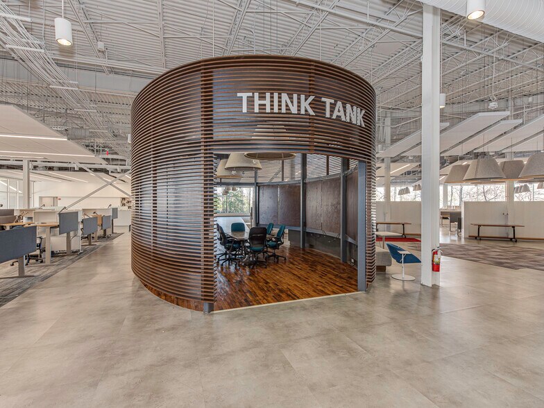 7201 IBM Dr, Charlotte, NC à louer - Photo intérieure - Image 3 de 17