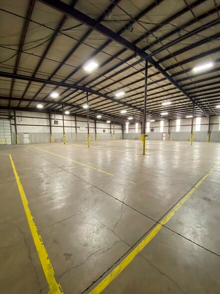 4700 N Bryant Ave, Oklahoma City, OK à louer - Photo du bâtiment - Image 3 de 10