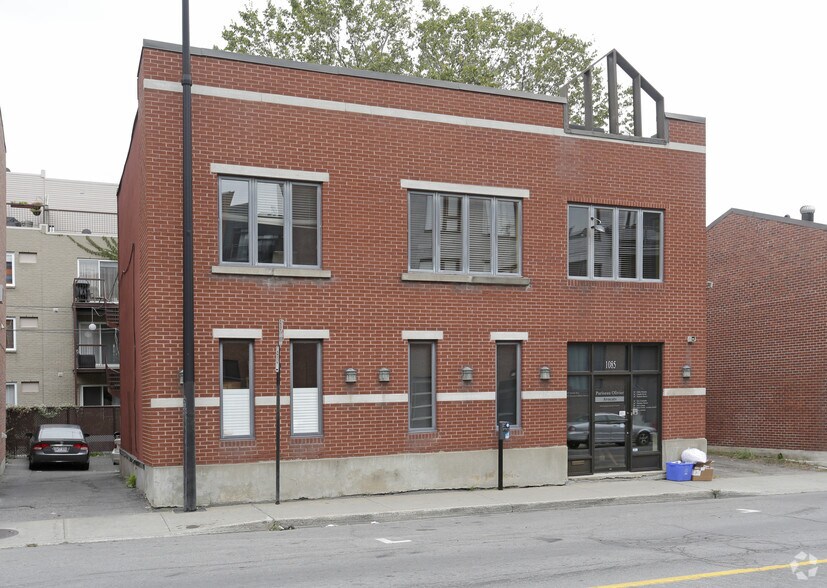 1085-1087 Rue Atateken, Montréal, QC à vendre - Photo du bâtiment - Image 3 de 6