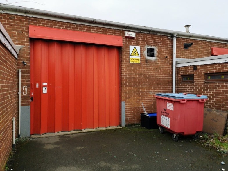Redland Clos, Coventry for lease - Building Photo - Image 3 of 4