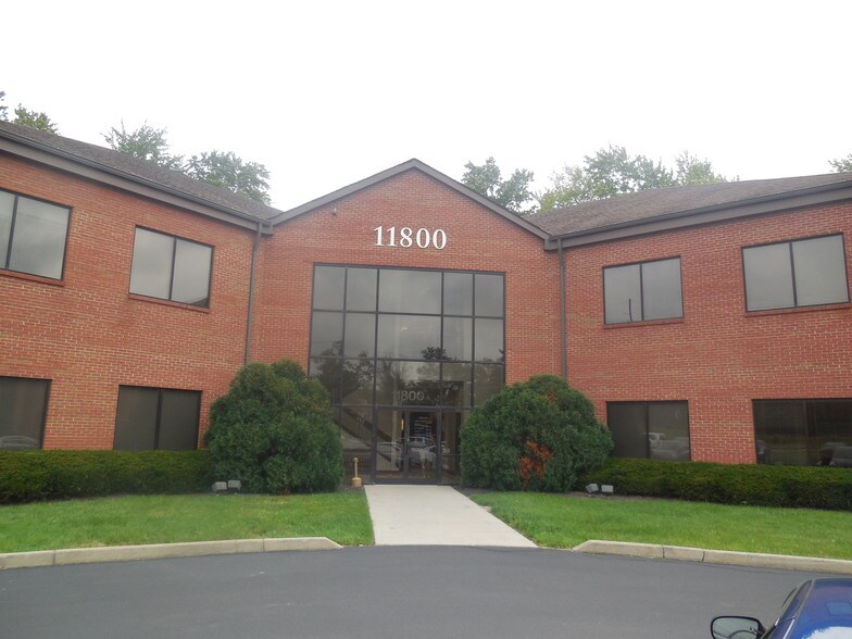 11800 Conrey Rd, Cincinnati, OH à louer - Photo du bâtiment - Image 2 de 3